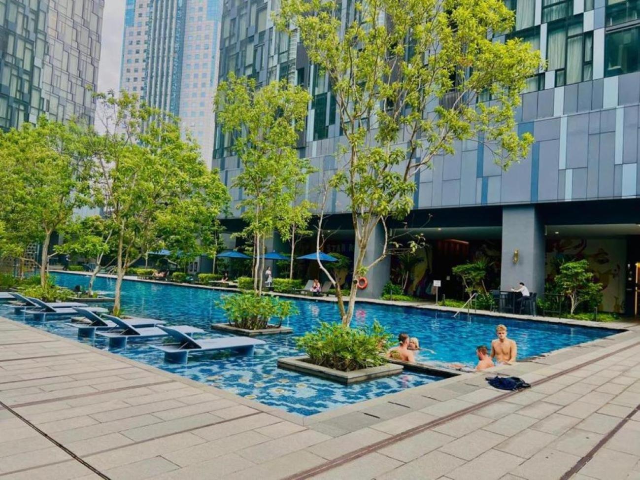 Star Residence Klcc By Sky Pool Куала-Лумпур Экстерьер фото